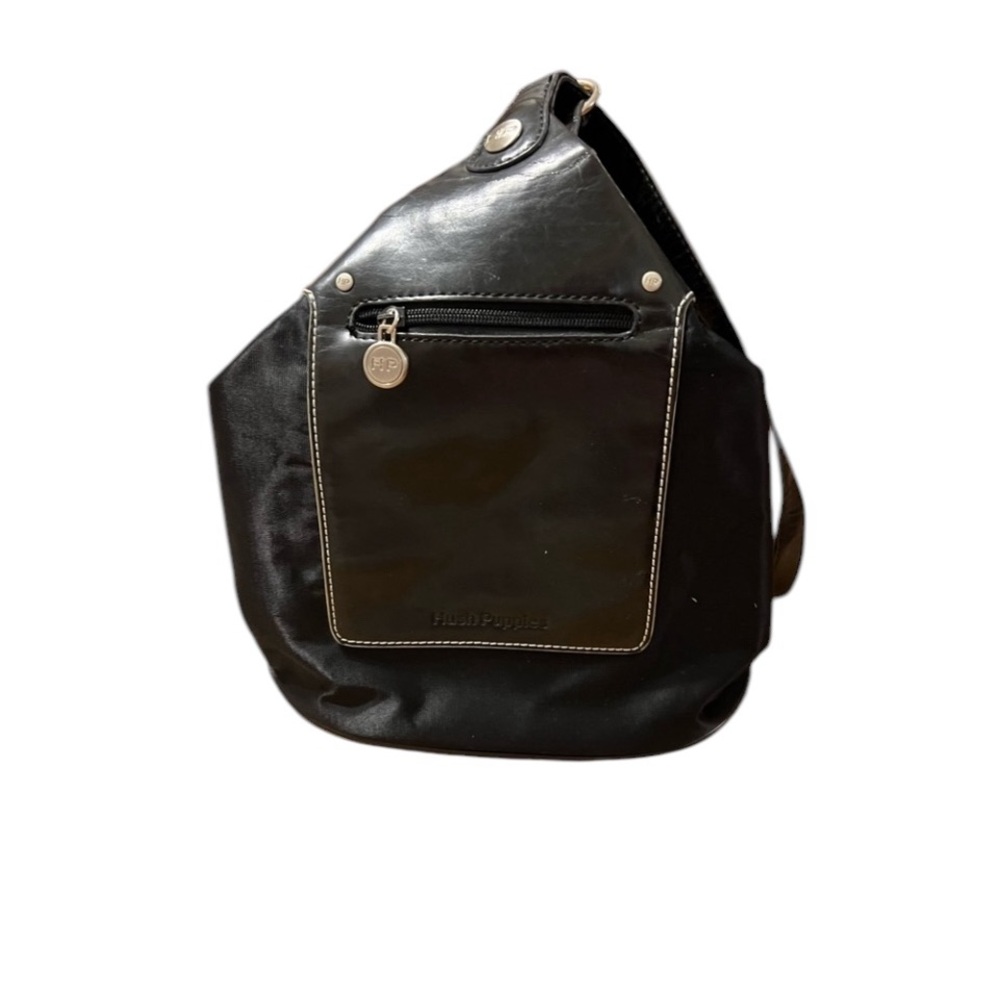 Hush puppies backpack (can be converted in shoulder bag ) in great condition